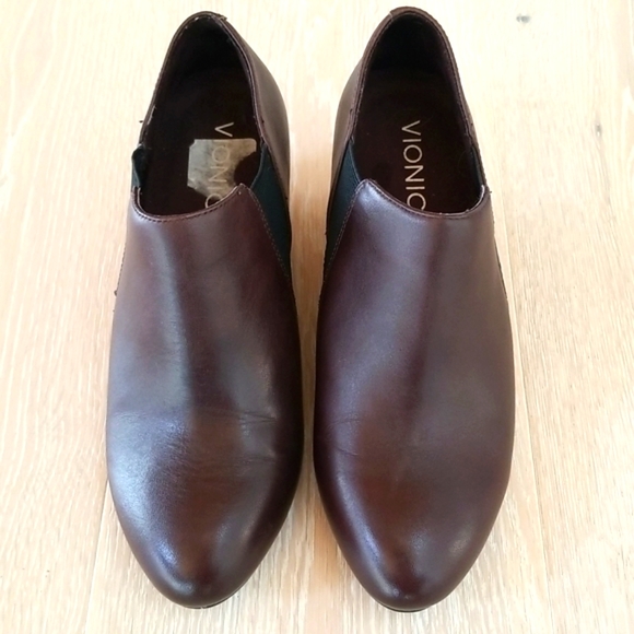 Vionic Stanton Round Toes Slip On Wedge Booties - Picture 2 of 6